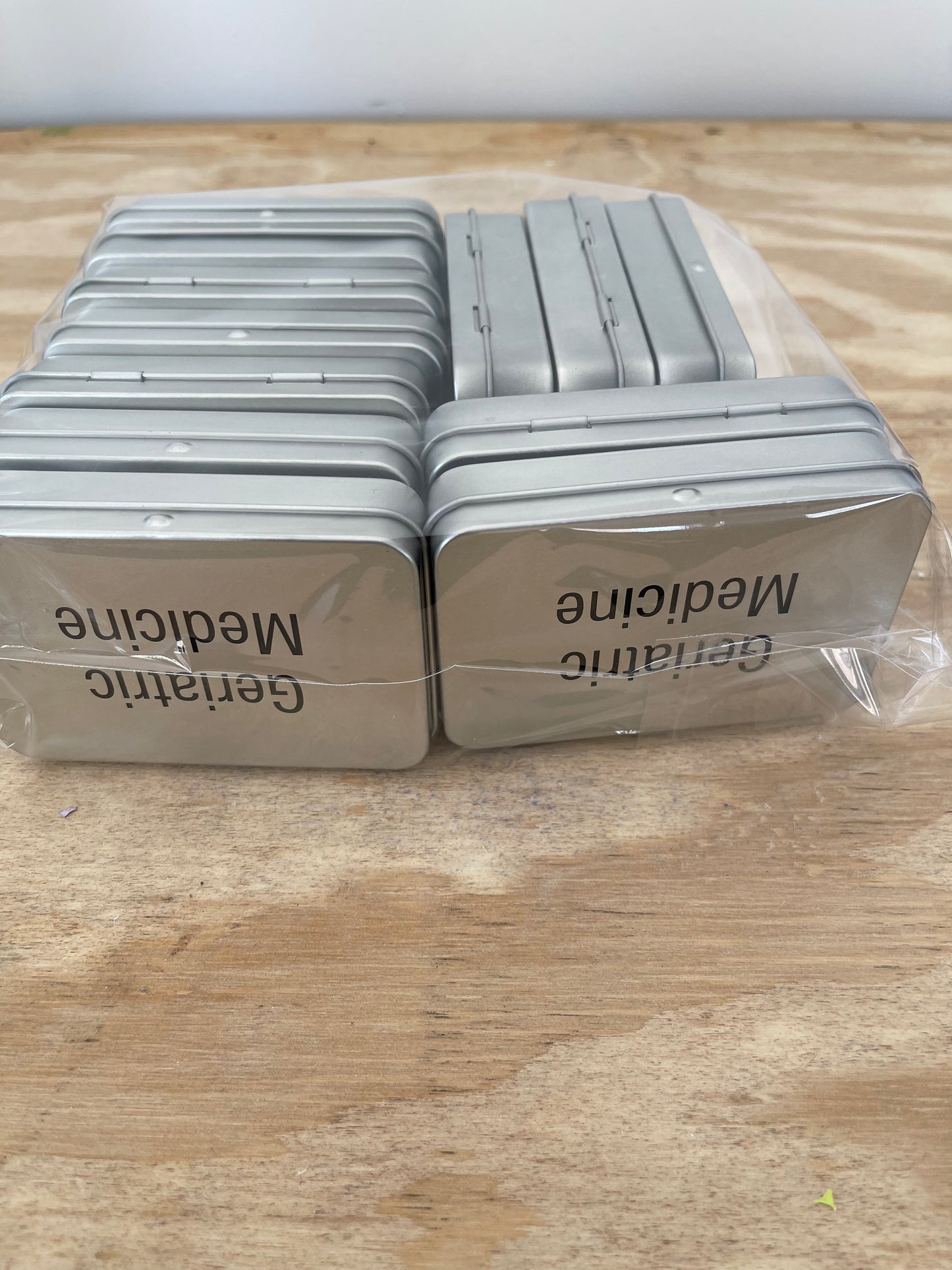 Set of 12 tins