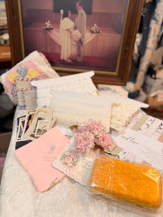 Rhinestones and Pearls event Kit GOLD